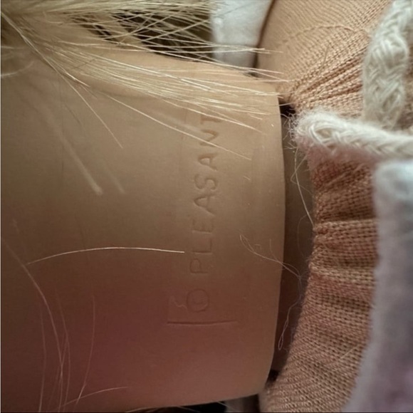 AMERICAN GIRL DOLL PLEASANT DOLL COMPANY ORIGINAL AUTHENTIC GREAT
CONDITION - Picture 8 of 11